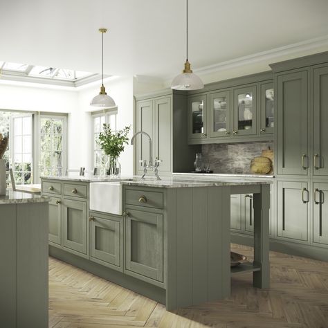 New England Kitchen, Sage Kitchen, Green Kitchen Designs, Sage Green Kitchen, Classic Kitchen Design, Green Kitchen Cabinets, Timeless Kitchen, Green Cabinets, Kitchen Farmhouse