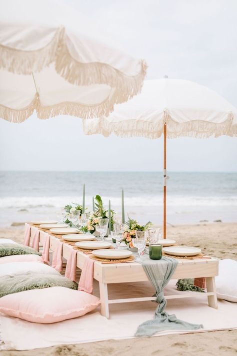 Chic sage and pink tropical style tablescape beach picnic at Rosewood Miramar Beach, Santa Barbara #bridalproposalbrunch #bridalproposalparty #bridalproposalideas #bridalproposalpicnic #bridalproposaldecorations #bridalshowerpicnic #bachelorettepicnic #beachpicnicparty #beachpicnic #bridalpicnic #bridalpicnicideas #santabarbarabeach #sageandpinktablescape #sageandpinkweddingcolors #henspicnic #bachelorettepartyideas #santabarbarawedding #styledpicnic #bridallunchpicnic #tropicalpicnic Bridal Picnic, Bridal Lunch, Rosewood Miramar, Beach Picnic Party, Picnic Company, Santa Barbara Beach, Beach Birthday Party, Picnic Inspiration, Backyard Birthday