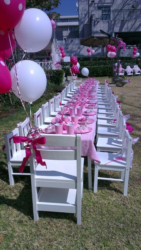 Kids Party Table, Table Set Ups, Kids Party Tables, Barbie Theme, Kids Table, Barbie Birthday, Kid Table, Barbie World, Party Table