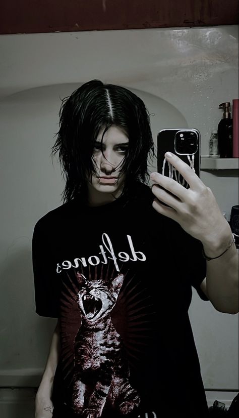 Metalhead Hairstyles Man, Goth Boy Outfits, Alt Guys With Long Hair, Metal Guys With Long Hair, Metal Hairstyles, Gothic Guys Long Hair, Long Haired Metalhead Guys, Emo Boy Outfits, Shoulder Length Black Hair