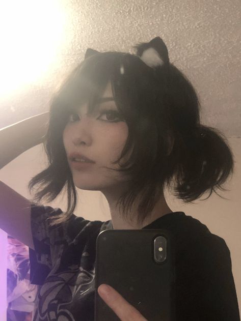 Media Tweets by egg (@emiru) / Twitter Emiru Twitch, Stylish Artwork, Shave My Head, Twitch Streamer, Haircuts Straight Hair, Very Funny Pictures, Pure Beauty, Social Media Influencer, Pretty Selfies