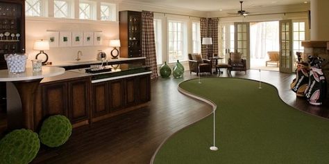 If you don't live near a signature golf course, just put a putting green in your home! Green Mancave, Cave Lighting, Bar Casa, Golf Room, Contemporary Family Room, Ultimate Man Cave, Recreational Room, Commercial Bar, Man Cave Home Bar