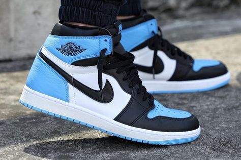 Jordan Unc, Air Jordan 1 Unc, Jordan 1 High Outfit, Jordan 1 Unc, Jordan Ones, Air Shoes, All Nike Shoes, Jordan Air, Jordan 1 High Og