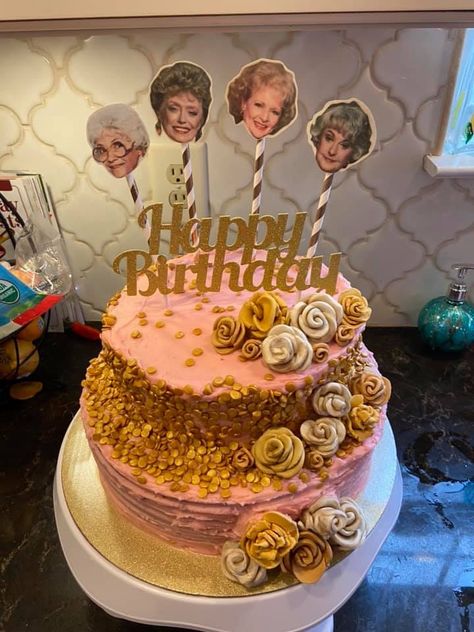 40th Birthday Cake with Golden Girls theme. Fondant flowers. Buttercream. Golden Girls Cake Ideas, Golden Girls 40th Birthday Party, Golden Girls Birthday Cake, Golden Girls Birthday Party, Dip Night, Golden Girls Party, Girls Birthday Party Ideas, Golden Girls Theme, 40th Birthday Men