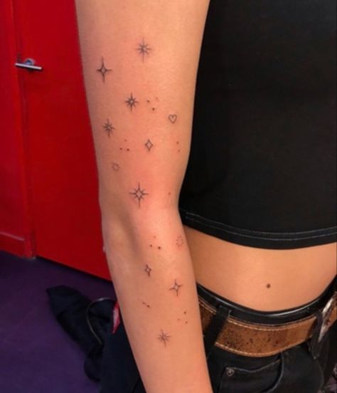 Fearless Tattoo, Sparkle Tattoo, Kpop Tattoos, Dragonfly Tattoo Design, Small Tattoos Simple, Spine Tattoos For Women, Tattoos For Black Skin, Pretty Tattoos For Women, Glitter Tattoo