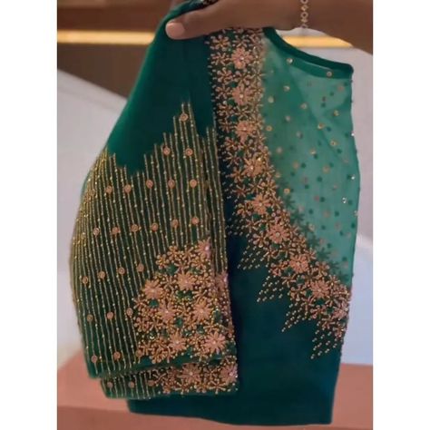 Follow for more design ✨ Simple Zardosi Work Blouse Designs, Green Color Blouse Designs, Green Blouse Aari Work Designs, Marriage Blouses, Half Sleeve Blouse Designs, Magam Works, Aari Blouses, Wedding Blouses, Green Blouse Designs