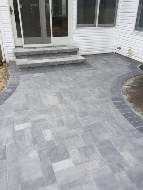 The Sherwood Collection Ledgestone 3-Pc Onyx/Natural Border: The Sherwood Collection Ledgestone Island Landscaping, Cambridge Pavingstones, Pavers Design, Pavers Backyard, Paver Designs, Concrete Patio Designs, Walkway Landscaping, Patio Pavers Design, Pc Design