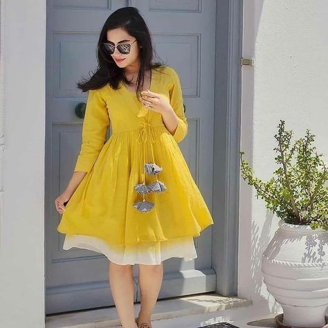 For order or enquiry dm or msg on what's app +91-9860257806 1 Piece Dress Western, Short One Piece Dress, Short Frocks, Simple Frock Design, Cotton Short Dresses, Western Dresses For Women, Casual Frocks, Simple Frocks, Frock For Women