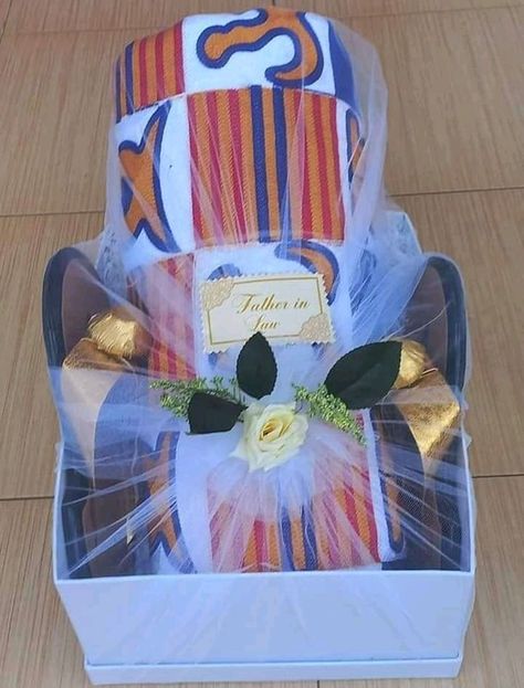 Ghana Traditional Wedding Engagement, Wedding Bags For Guests, Bridal Hamper, Souvenir Ideas Wedding, Traditional Hampers, Ghana Traditional Wedding, Engagement Details, Engagement Gift Baskets, Traditional Wedding Gifts