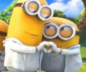 Heart Minions Love, Seni Dan Kraf, Despicable Me, What’s Going On, Mood Pics, Minion, No. 2, Bangs, Avatar