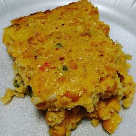 Crawfish Cornbread Dressing, Cajun Cornbread, Crawfish Cornbread, Crawfish Dishes, Crawfish Bread, Crawfish Recipes, Cajun Crawfish, Corn Muffin, Cajun Seafood