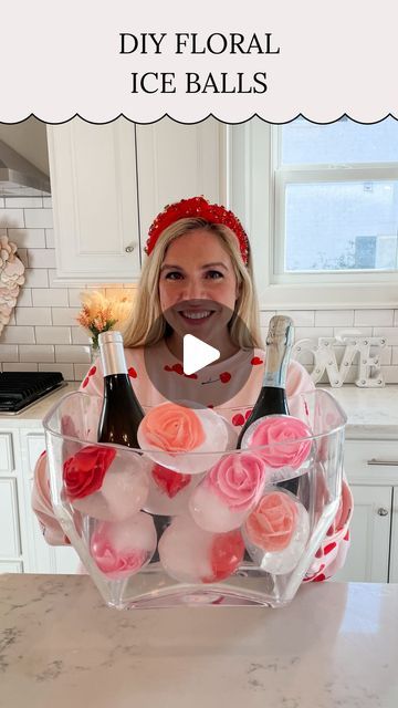 Kelsi Savage on Instagram: "🌺 DIY Floral Ice Balls 🌺⁣ ⁣ Here’s a super fun and easy way to glam up your ice bucket! Perfect for a Valentine’s Day party! I used clear balloons and these faux foam flowers I found at dollar tree to make these! I like using clear balloons because you can see where the flower is and place it where you want! Then just put in the freezer for a few hours and you have beautiful floral ice balls!⁣ .⁣ .⁣ .⁣ .⁣ #vday #vdaydecor #vdayinspo #valentinesdaydecor #valentines #valentine #diyvalentines #valentinesdecor #valentinesdecorations #diycraft #diyvalentine #galentinesday #galentine #partyideas #galentinesdayparty" Floral Ice Balls, Flower Ice Balls, Diy Ice Bucket, Floral Ice Bucket, Party Ice Bucket, Floral Ice Cubes, Valentines 2024, Decades Party, Drink Display