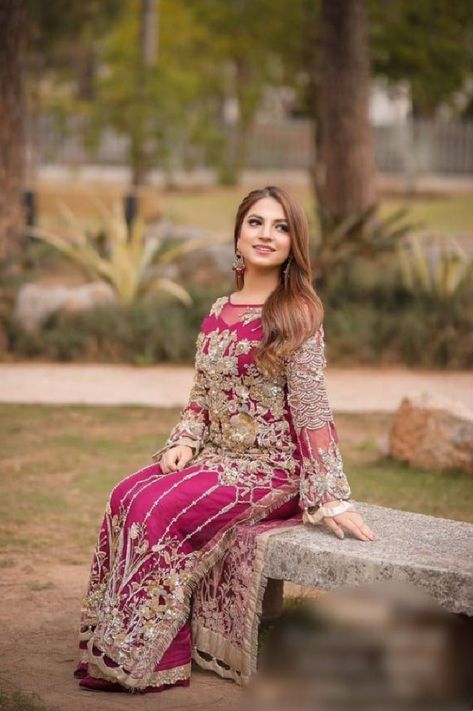 Style Influencers, Pakistani Formal Dresses, Western Wedding Dresses, Pakistani Party Wear, Latest Bridal Dresses, Bridal Dresses Pakistan, Pakistani Dresses Casual, Pakistani Fashion Party Wear, Shocking Pink