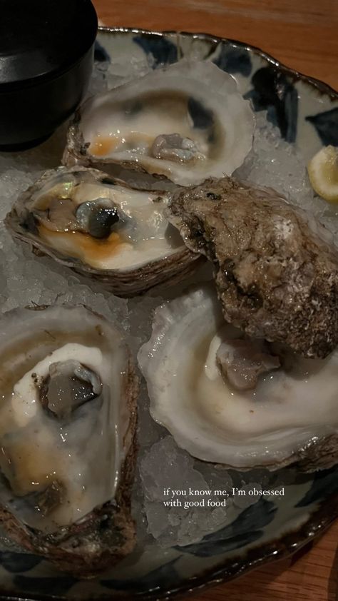 #oysters #dinner #aesthetic #lifestyle #instastory Oyster Aesthetic, Oysters Aesthetic, Montreal Travel, Dinner Aesthetic, Cape Verde, Aesthetic Lifestyle, Manifestation Board, Instagram Theme, Aesthetic Instagram Theme