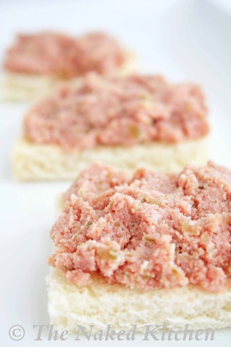 Ground Bologna Sandwiches Bologna Sandwich Spread, Bologna Salad, Ring Bologna, Sandwich Spread Recipes, Bologna Recipes, Ham Salad Recipes, Bologna Sandwich, Homemade Ham, Homemade Appetizer