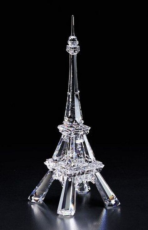 crystal figurines Crystal World, Swarovski Crystal Figurines, Crystal Glassware, Magical Jewelry, Crystal Ornament, Crystal Figurines, French Designer, Glass Figurines, Cute Room Decor