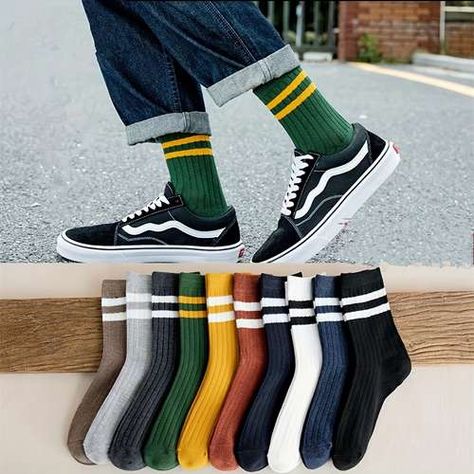 Socks Outfit, Stripe Socks, Retro Sports, Winter Vintage, Men's Socks, Athletic Socks, Fun Fashion, Athletic Fashion, Sport Socks