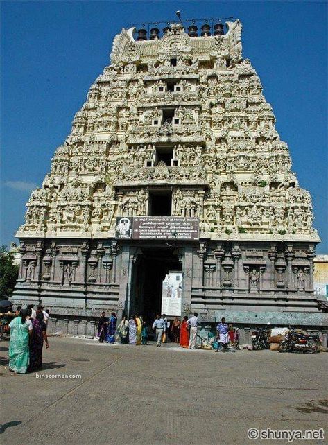 Kanchi Kamakshi Amman, Siddhivinayak Temple Mumbai, Trimbakeshwar Temple, Kamakshi Amman, Kanchi Kamakshi, Siddhivinayak Temple, Ramanathaswamy Temple, Temples Of India, Hindu Worship