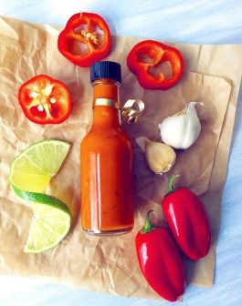 Roasted Jalapeno Hot Sauce Red Jalapeno, Homemade Hot Sauce, Roasted Jalapeno, Hot Sauce Recipes, Jalapeno Poppers, Pepper Sauce, Stuffed Sweet Peppers, Stuffed Jalapeno Peppers, Bell Peppers