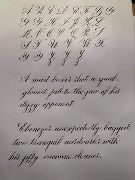 Old Fashioned Cursive Handwriting, Classic Cursive Handwriting, Elegant Handwriting Alphabet, Old Cursive Handwriting, English Handwriting Styles, Elegant Handwriting, Calligraphy Writing Styles, Cursive Writing Practice Sheets, Alphabet Handwriting Practice