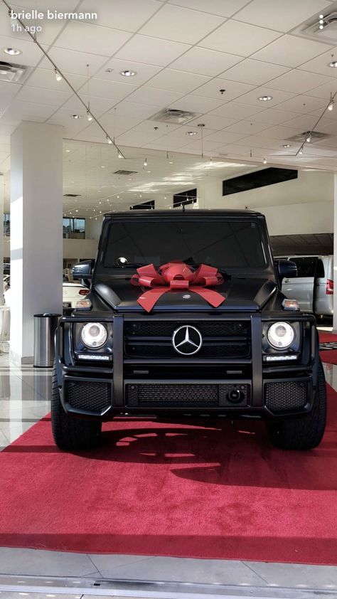 Mercedes G Wagon Interior, G Wagon Interior, Black G Wagon, Wagon Interior, New Car Picture, Mercedes Interior, Black G, Mercedes G Wagon, Future Lifestyle