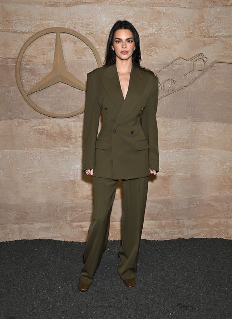 Kendall Jenner - Phoebe Philo Kendall Jenner Jimmy Fallon Outfit, Kendall Jenner Paris 2023, Kendall Jenner Brown Outfit, Kendall Jenner Romper, Kendall Jenner Denim Jumpsuit, Modest Clothes, Kendall Style, Phoebe Philo, Working Hours