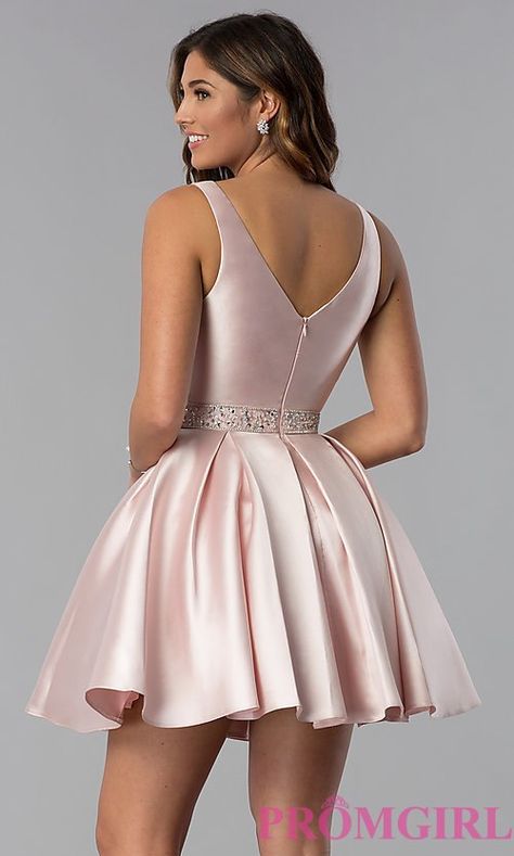 Short Dresses Formal Elegant, Fall Cocktail Dress, Fall Formal Dresses, Inexpensive Prom Dresses, Simple Long Dress, Elegant Dresses Short, Fall Cocktail, Satin Homecoming Dress, Junior Prom Dresses