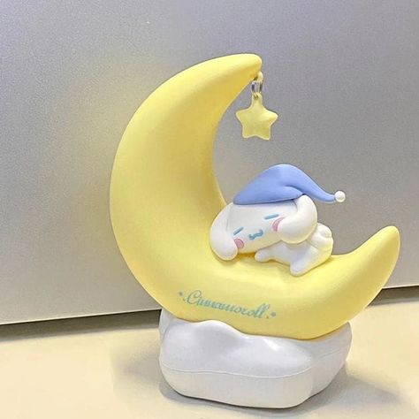 Anime Moon, Japanese Korean Fashion, Kawaii Store, Childrens Desk, Yellow Moon, Moon Lamp, Kuromi Cinnamoroll, Kawaii Cartoon, Moon Shapes