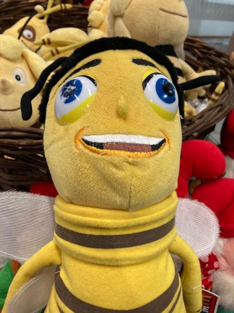 Get into it yuh Berry Bee Benson, Berry B Benson, Barry The Bee, Barry Bee Benson, Bee Movie Memes, Get Into It Yuh, The Bee Movie, Barry B Benson, Ya Like Jazz?