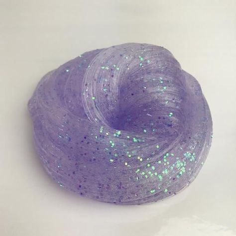 Slime Swirl, Mermaid Slime, Glitter Projects, Fluffy Slime Recipe, Making Fluffy Slime, Pretty Slime, Slimy Slime, Slime Time, Slime For Kids