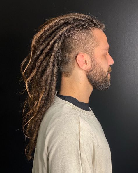 Dreads Mohawk, Dreadlocks Mohawk, Mohawk Dreadlocks, Undercut Dreads, Dreadlock Mohawk, Mohawk Dreads, Viking Dreads, Dreadlock Rasta, Dreadlocks Men