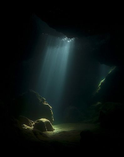 Underwater Cave Aesthetic, Underwater Cavern, Dark Underwater, Underwater Night, Underwater Aesthetic, Cave Photography, Underwater Landscape, Underwater Light, Underwater Caves