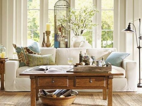 Styling Bay Window Sills Pottery Barn Living, Barn Living Room, Coffee Table Decor Living Room, Barn Bedrooms, Pottery Barn Living Room, Furnitur Ruang Keluarga, Barn Living, Coffee Room, Living Room Images