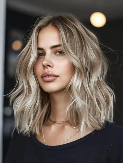 47 Striking Spring Haircut Shoulder Length Ideas for 2024 Haircut Shoulder Length, Shoulder Length Hair Blonde, Haircut Shoulder, Spring Haircut, Cute Blonde Hair, Spring Haircuts, Shoulder Length Blonde, Hair Styles Ideas, Medium Length Wavy Hair