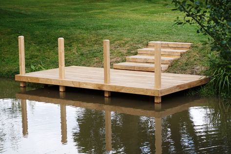 Small Pond Dock Ideas, Floating Dock Plans, Building A Dock, Small Dock, Dock Ideas, Lake Landscaping, Farm Pond, Fishing Dock, Lake Dock