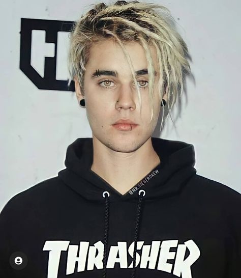 Justin Beiber Imagines, Jay Mahadev, Portrait Male, Justin Bieber Outfits, Justin Bieber Style, Shaved Hair Designs, Cortes De Cabello, Justin Bieber Pictures, Celebrity Updates