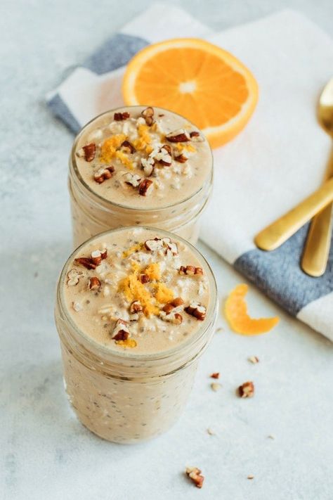 Vanilla Orange Overnight Oats {w/ Protein Powder} | Eating Bird Food Orange Overnight Oats, Brekkie Ideas, Vanilla Overnight Oats, Strawberry Overnight Oats, Peanut Butter Overnight Oats, Breakfast Oats Overnight, Eating Bird Food, Vegan Overnight Oats, Oat Recipes Healthy