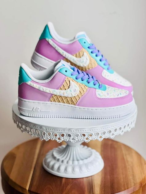 Air Force Cake, Shoe Cake, Air Force Shoes, Nike Shoes Air Force, Air Forces, Force One, Nike Air Force Ones, Air Force Ones, Air Force Sneakers