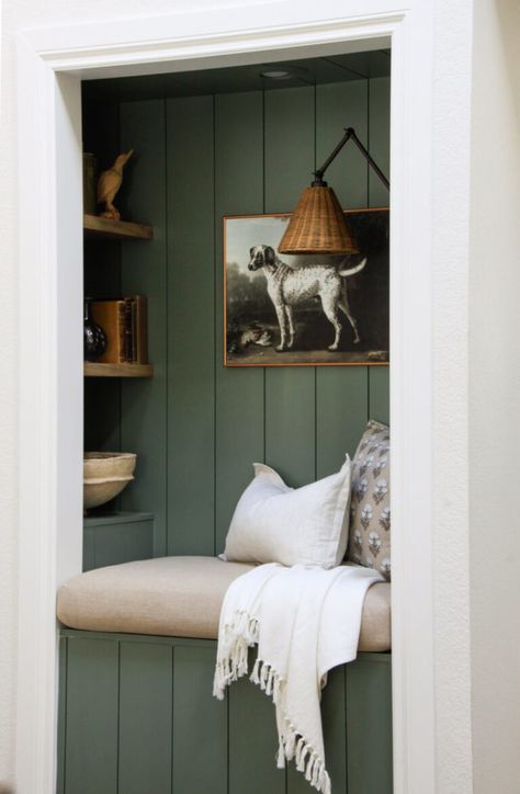 How to Create the Perfect Cozy Reading Nook On a Budget | Decoholic Diy Reading Nook Bench, Spa In Casa, Closet Nook, Building Shelves, Green Walls, Cozy Reading Nook, Cozy Reading, Design Del Prodotto, Ship Lap Walls