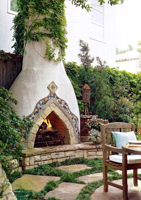 Mexican Pergola, Style Hacienda, Casa Fantasy, Pergola Outdoor, Spanish Courtyard, Stucco Fireplace, Backyard Fireplace, Spanish Style Home, Casas Coloniales