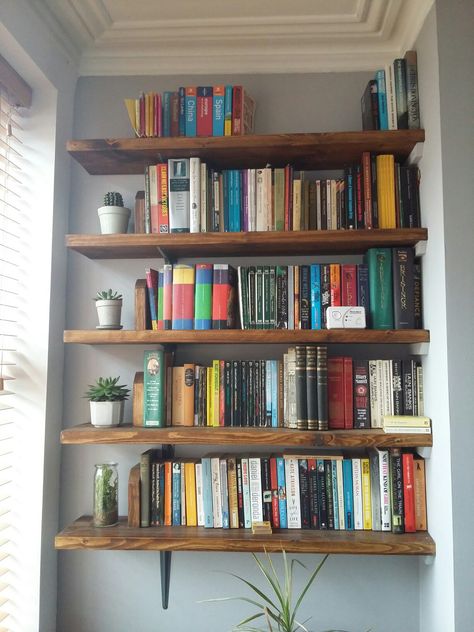 Scaffold board shelves waxed with dark oak stain and built-in book ends for extra plant space. Scaffold Shelving, Scaffold Board Shelves, Fireplace Shelving, Living Room Reading Nook, Built In Bookshelf, Home Office Remodel, Plant Space, Modern Lofts, Navy Office