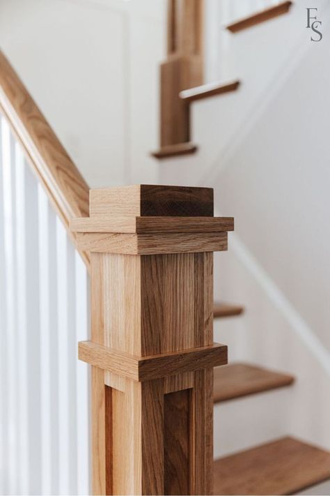 With white oak newel posts, we added a twist to traditional stair balusters by clustering them in groups of "3" to create a transitional take on the norm. For more design inspiration or help with your next project, check out Emma Saliba Interiors. Newel Post Ideas, Oak Newel Post, Stair Balusters, Handrail Design, Oak Stairs, Newel Posts, Interiors Design, Post Ideas, White Oak