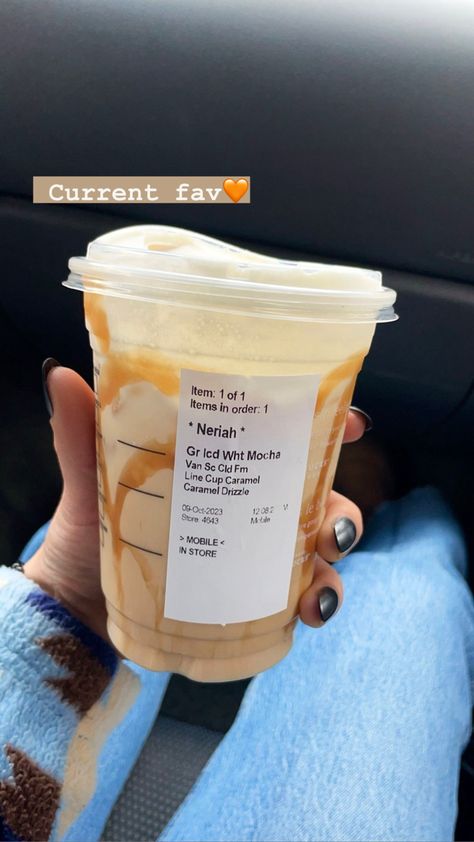 Dunkin Orders, Vanilla Sweet Cream Cold Foam, Starbies Drinks, Sweet Cream Cold Foam, Starbucks Ideas, Vanilla Sweet Cream, Iced White Mocha, Cream Cold Foam, Cold Starbucks Drinks