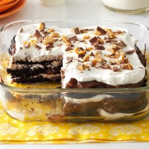 Double-Chocolate Toffee Icebox Cake Recipe -My mother-in-law gave me a cooking lesson when I first got married: "Anything tastes good if you put enough butter, chocolate or cream in it." This cake has two out of three and proves she was right. Sometimes I use chocolate graham crackers and stack up the layers in a 9x9 pan. —Bee Engelhart, Bloomfield Township, Michigan Icebox Desserts, Icebox Cake Recipes, Coconut Dessert, Chocolate Graham Crackers, Make Ahead Desserts, Brownie Desserts, Dessert Candles, Chocolate Toffee, Oreo Dessert