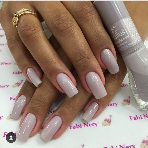 10.5k Likes, 186 Comments - Ju Santos Dicas de Beleza (@unhasfeminina) on Instagram: “Boa noite meus amores !!! De uma nota para essa cor de 5 a 10 ???? Foto Cor …” Beauty Inspiration, Fashion Nails, Pretty Nails, Nail Ideas, Cute Nails, Nail Inspo, Hair And Nails, Nail Care, Nail Colors