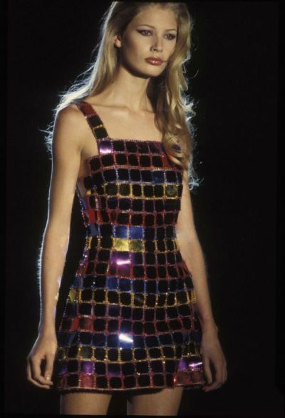 Versace 1995 Runway, 1990 Style, 90s Runway Fashion, Runway Fashion Couture, 90s Runway, Versace Couture, Atelier Versace, 1990s Fashion, Vintage Runway