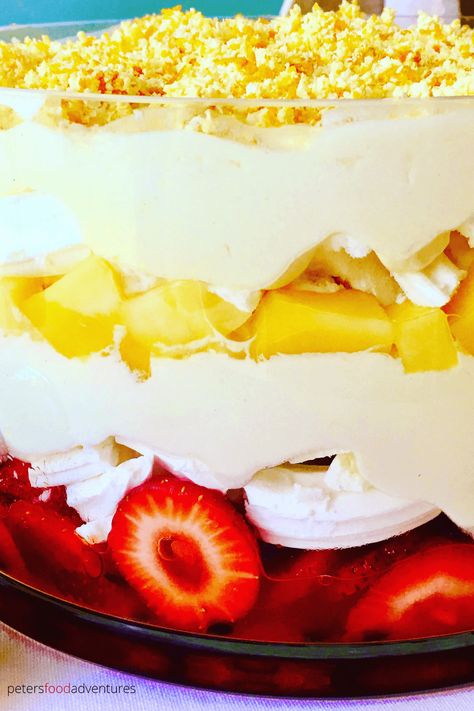 Easy Pavlova Trifle Recipe - Peter's Food Adventures Pina Colada Trifle, Pavlova Trifle, Easy Trifle Recipe, What Is Pavlova, Easy Pavlova, Trifle Recipes Easy, Easy Trifle, Punch Bowl Cake, Australian Desserts