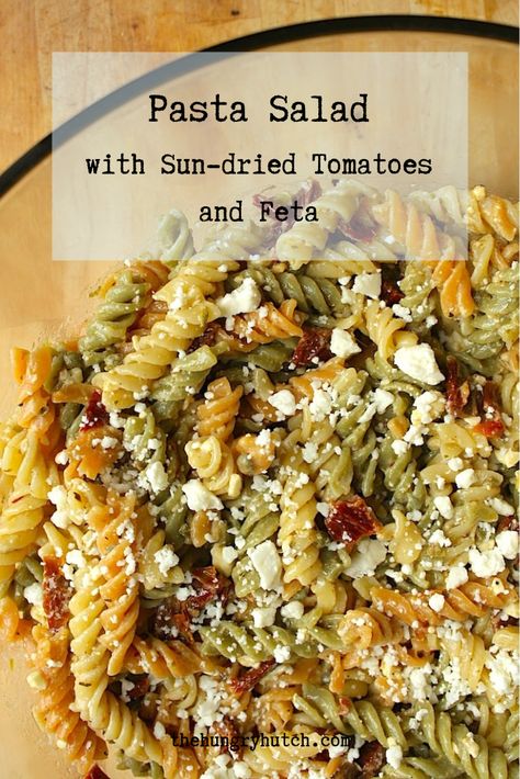 A summery pasta salad recipe with sun-dried tomatoes, feta cheese, prepared pesto, and capers. This is the perfect side for picnics and barbecues or as a stand-alone meal. Tomatoes And Feta, Tomato Pasta Salad, Feta Pasta Salad, Capers Recipe, Ranch Pasta Salad, Greek Salad Pasta, Feta Pasta, Pasta Salad Recipe, Sun Dried Tomatoes