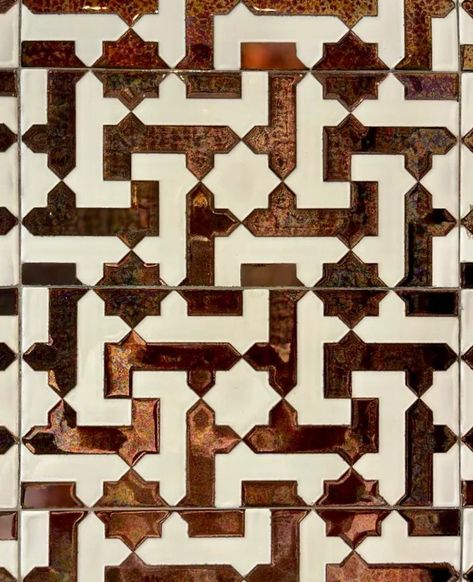 Alhambra Tiles, Restaurant Tiles, Murmuration Art, Range Tile, Moorish Design, Alhambra Palace, Spanish Tiles, Alhambra Granada, Garden Tiles