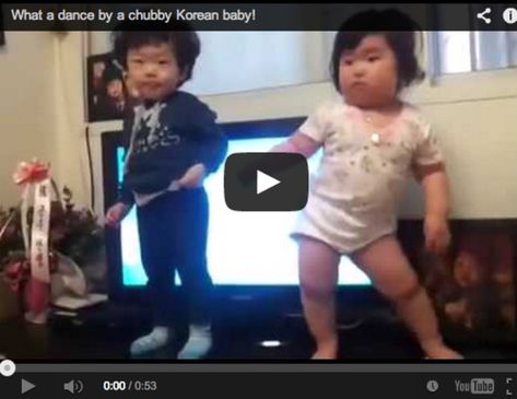 Baby Dance Video, Baby Dancing, Funny Cute Memes, Christmas Outfit Men, Funny Christmas Outfits, Chubby Baby, Baby Dance, Happy Birthday Card Funny, Funny Quotes For Kids